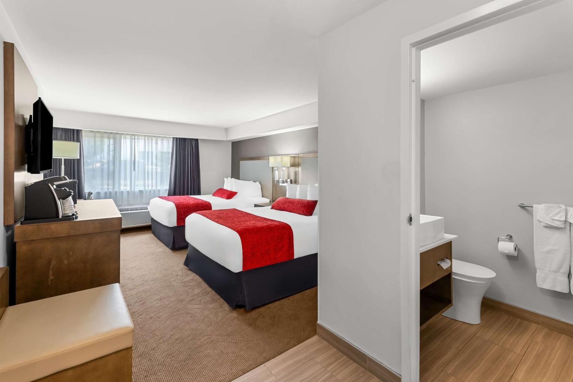 Best Western Cowichan Valley Inn Duncan Bagian luar foto